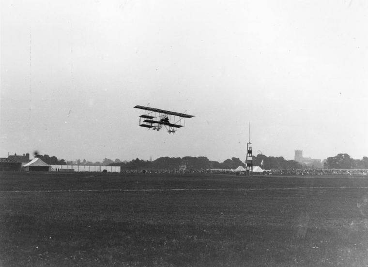 The First Aeroplane Flight in South Africa Took Place in This South African City