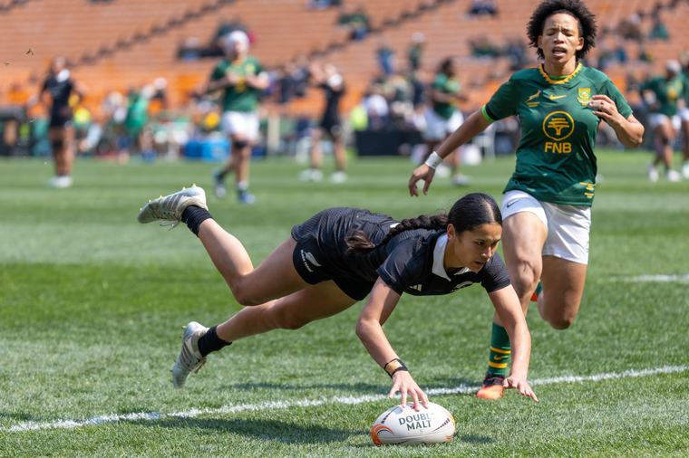 HISTORIC CLASH: Springbok Women show promise despite Black Ferns defeat