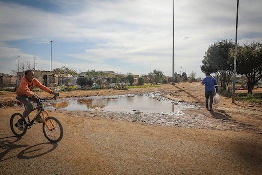 MANDLA LETLAPE | Municipalities need trained administrators, not political micromanagers