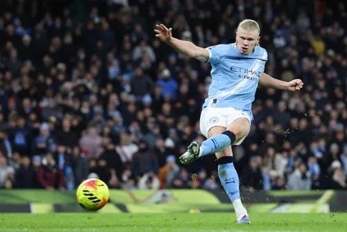 Haaland keeps new-look Man City perfect in Premier League, blunt Spurs held