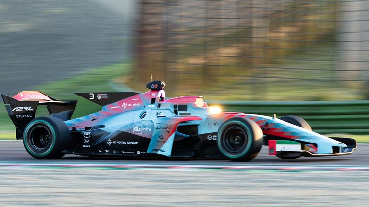 A2RL Sets New International Benchmark with Europe’s First Five-Car Autonomous Race